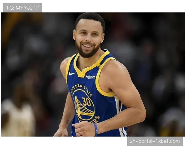 勇士客场126-121险胜快船，库里关键三分锁定附加赛胜局